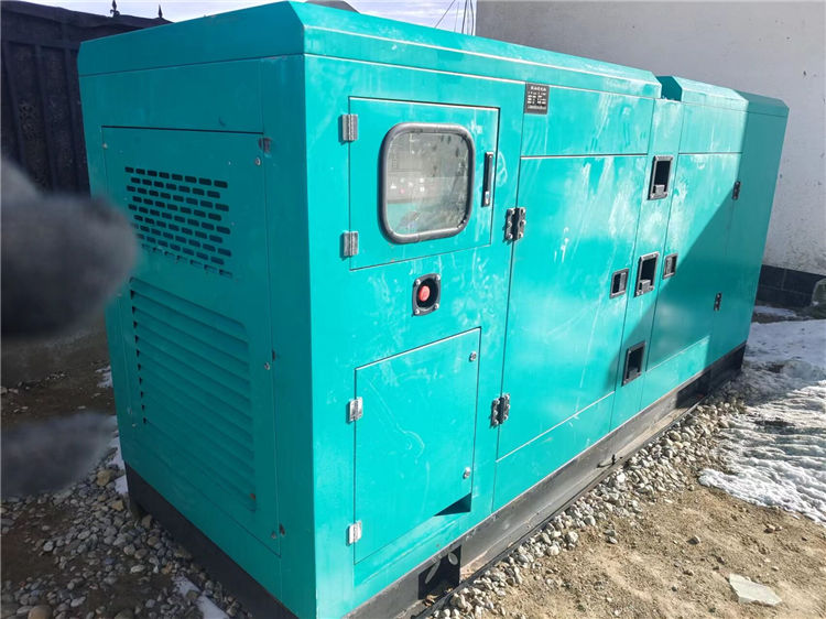 一个发动机不缺油连续运行可以吗